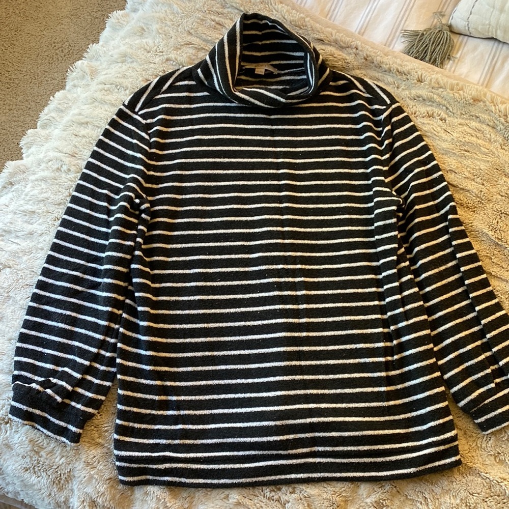 Ann Taylor Loft Maternity Fleece Terry Sweater Medium